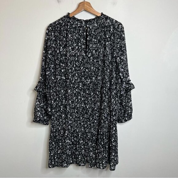 Zara Womens Size Large Black Ditsy Floral Print Long Sleeve Pleated Mini Dress - Picture 2 of 9